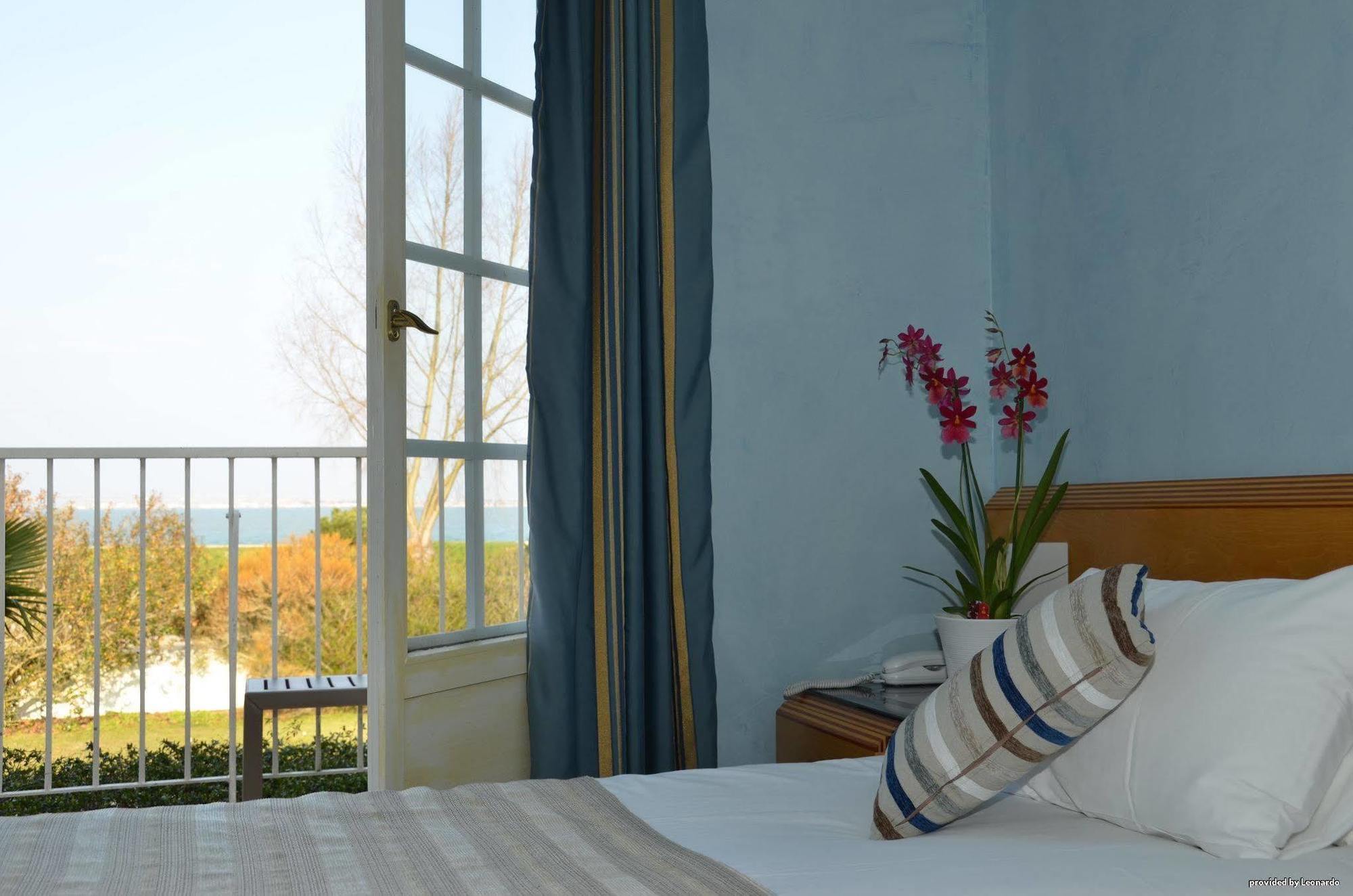 Hotel Et Spa Les Cleunes Oleron Saint-Trojan-les-Bains Szoba fotó